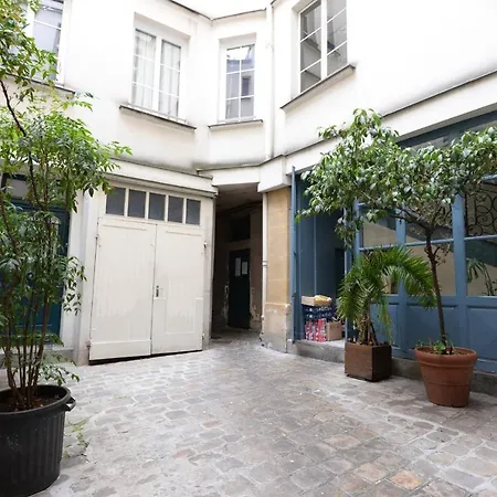 Atypical Apt 5 Min From Notre-Dame Cathedral 公寓 巴黎